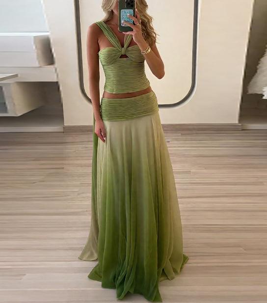 Fashionable Gradient Color outfit